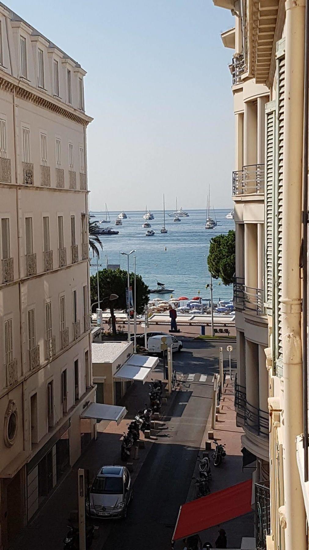 Azurene Royal Hotel Cannes Exterior photo